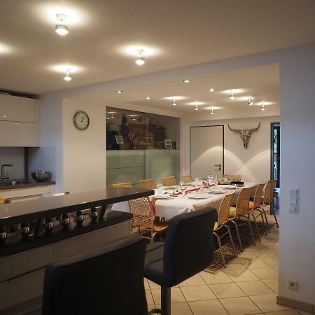 B8 - Just A Private Accommodation ดุสเซลดอร์ฟ ภายนอก รูปภาพ