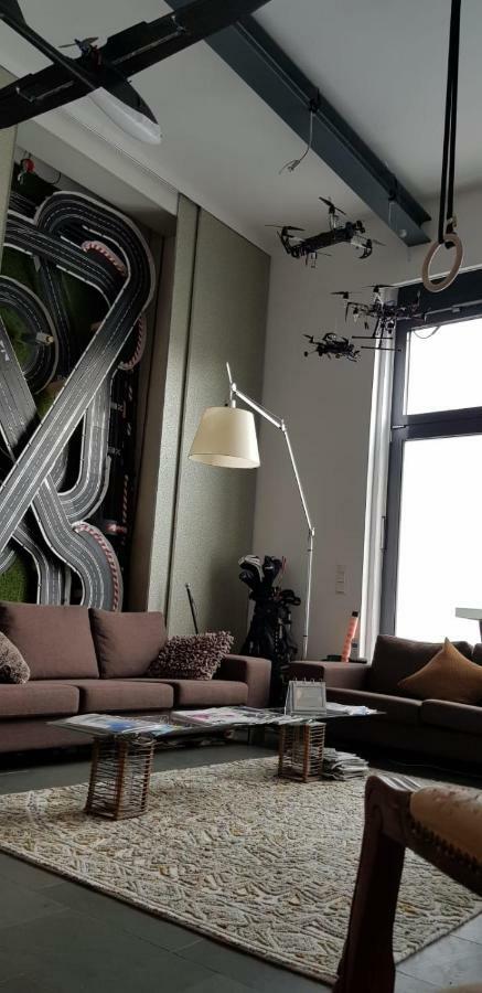 B8 - Just A Private Accommodation ดุสเซลดอร์ฟ ภายนอก รูปภาพ